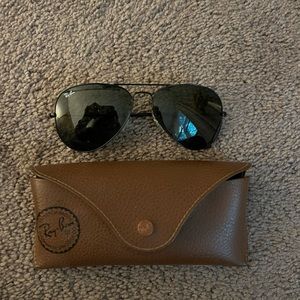 Ray Ban Aviator Sunglasses-Black